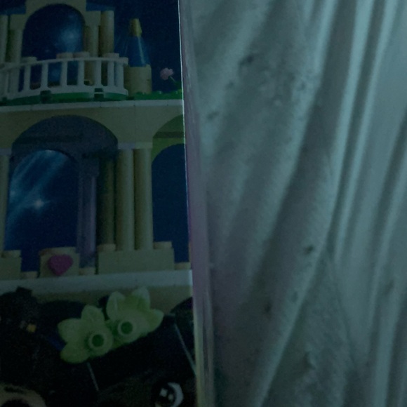 LEGO Disney Princess Castle Set with Green and Blue - Picture 5 of 8